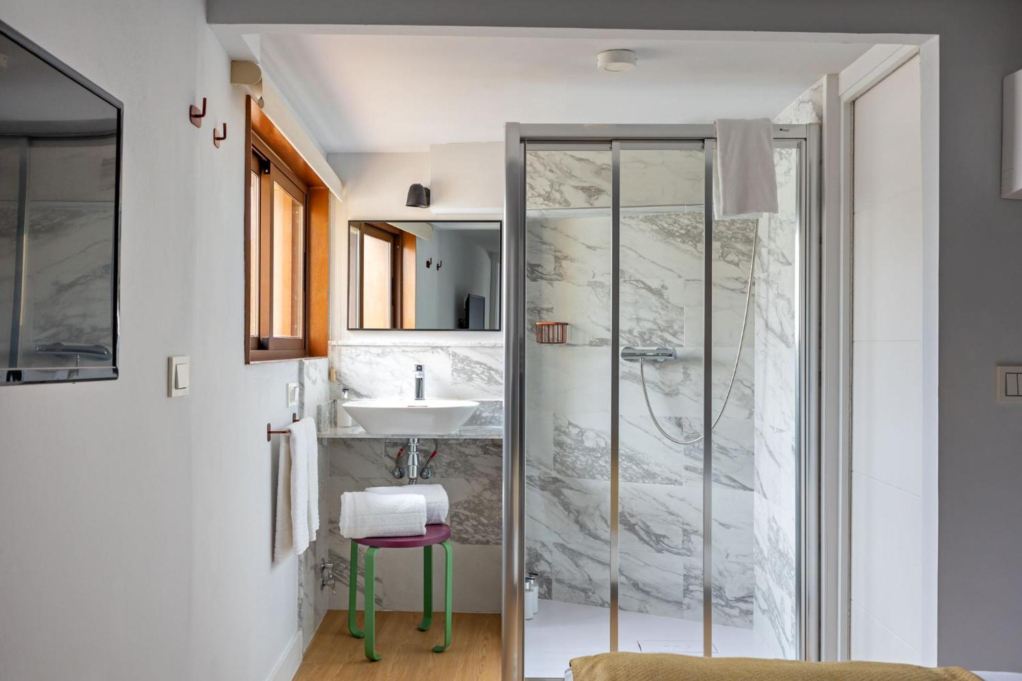 Angeles 6- Giralda Luxury By Valcambre Apartment Seville Room photo