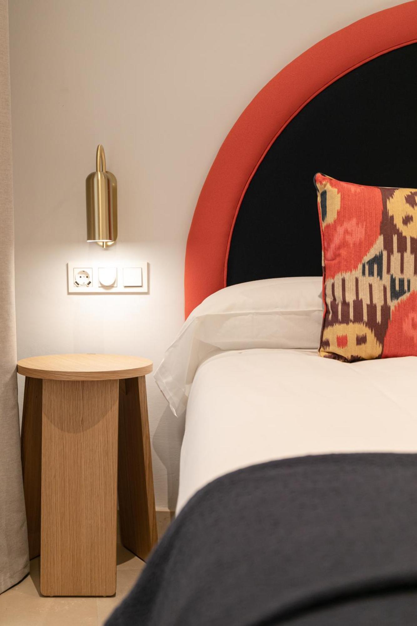 Angeles 6- Giralda Luxury By Valcambre Apartment Seville Room photo