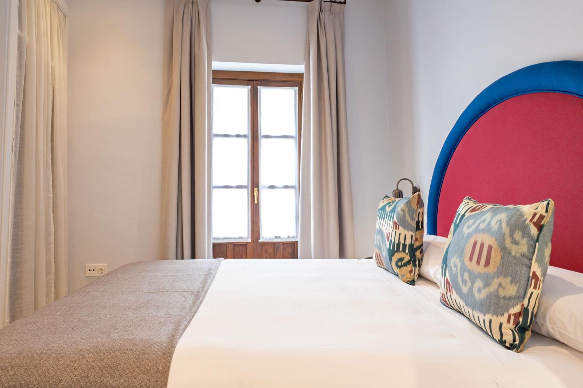 Angeles 6- Giralda Luxury By Valcambre Apartment Seville Room photo